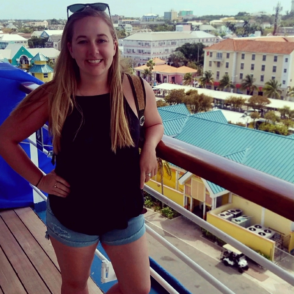 Meet your Posher, Lacie